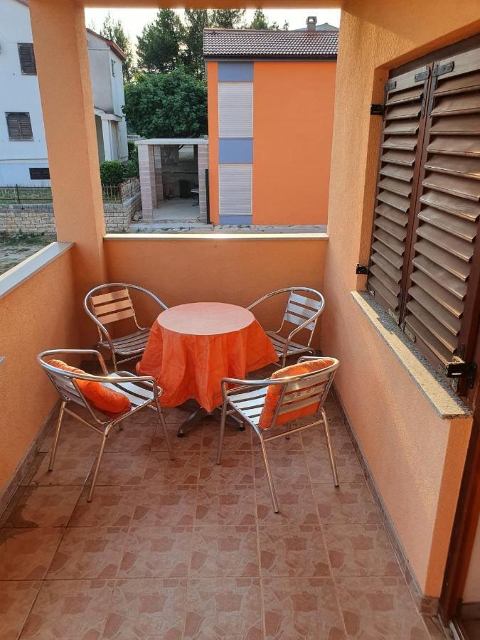 Apartmani Desnica Kruševo 外观 照片