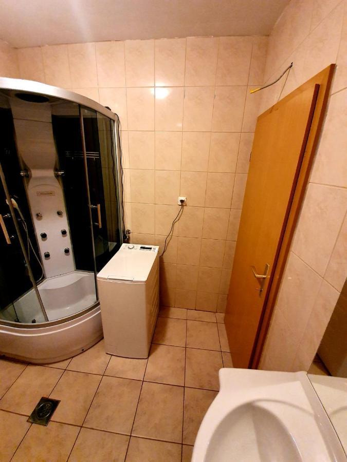 Apartmani Desnica Kruševo 外观 照片