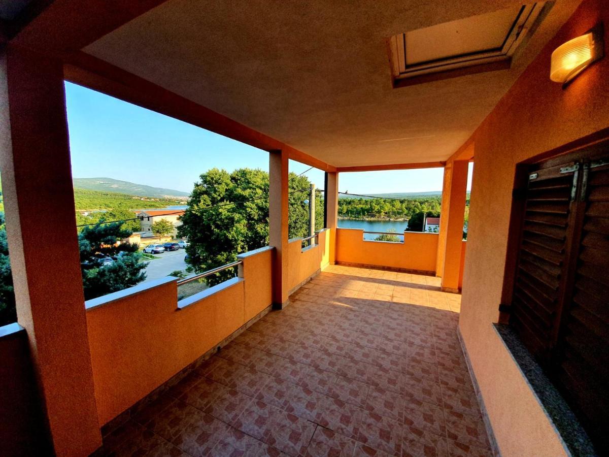 Apartmani Desnica Kruševo 外观 照片